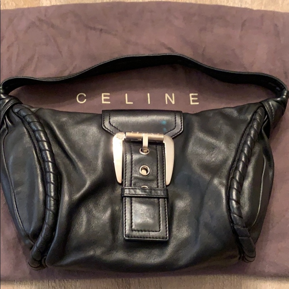 Celine Authentic Vintage Black Leather Handbag 🌺🌺🌺